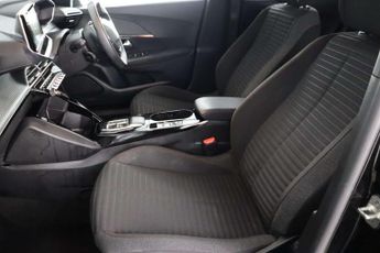 Peugeot E-2008 50kWh Active Premium + SUV 5dr Electric Auto (7kW Charger) (136 