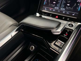 AUDI E-TRON e-tron Sportback 55 Vorsprung Quattro Auto 4WD 5dr