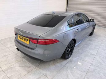 JAGUAR XF 2.0 XF R-Sport D Auto 4dr