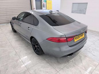 JAGUAR XF 2.0 XF R-Sport D Auto 4dr