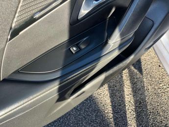 Peugeot 208 208 GT Ev 5dr