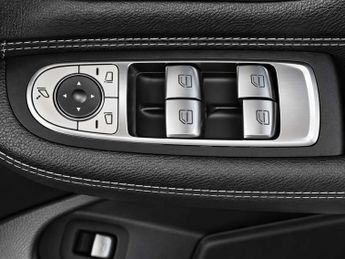 Mercedes-Benz C Class 2.1 C250d AMG Line Cabriolet 2dr Diesel G-Tronic+ Euro 6 (s/s) (