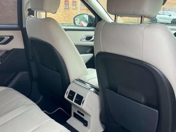 Land Rover RANGE ROVER VELAR 2.0 Range Rover Velar S D180 Auto 4WD 5dr