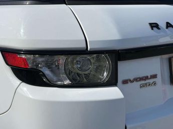 Land Rover RANGE ROVER EVOQUE 2.2 Range Rover Evoque Dynamic SD4 4WD 5dr