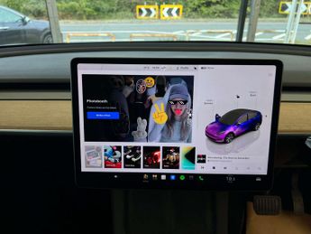 TESLA MODEL Y ModeL Y Long Range AWD 4WD 5dr