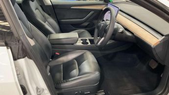 CITROEN C4 e-C4 Shine+ 5dr