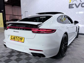 PORSCHE PANAMERA 3.0 Panamera Semi-Auto 5dr