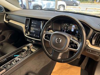 VOLVO S60 2.0 S60 Inscription+ T5 Auto 4dr