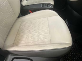 FIAT 500E 500e La Prima 3dr