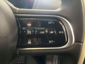 FIAT 500E 500e La Prima 3dr