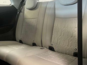 FIAT 500E 500e La Prima 3dr