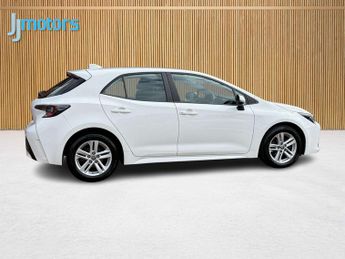 TOYOTA Corolla 1.8 VVT-h GPF Icon Tech Hatchback 5dr Petrol Hybrid CVT Euro 6 (