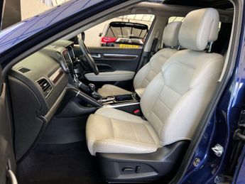 RENAULT KOLEOS 2.0 Koleos Signature Nav dCi 4x4 CVT 4WD 5dr