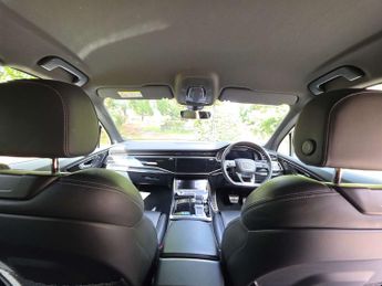 AUDI Q7 3.0 Q7 Black Edition 45 TDI MHEV Quattro Auto 4WD 5dr