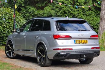 AUDI Q7 3.0 Q7 Black Edition 45 TDI MHEV Quattro Auto 4WD 5dr