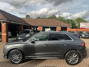 AUDI Q3 1.5 Q3 S Line 35 TFSI Semi-Auto 5dr