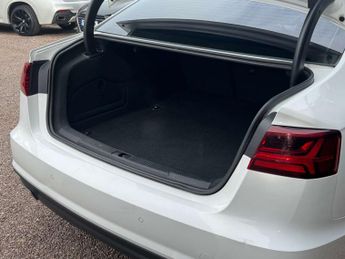 AUDI A6 2.0 A6 SE Executive TDI Ultra Semi-Auto 4dr