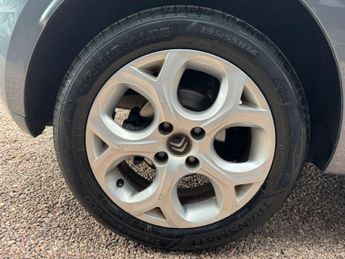 CITROEN C3 1.6 C3 Exclusive Auto 5dr