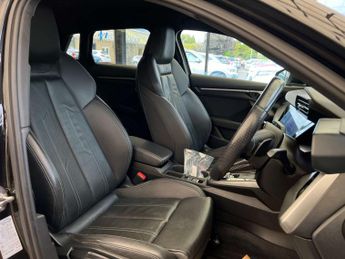 AUDI A3 1.5 A3 Sportback 35 TFSI MHEV S Line Semi-Auto 5dr