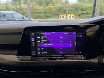 VOLKSWAGEN GOLF 1.4 Golf Style TSi E-Hybrid Semi-Auto 5dr