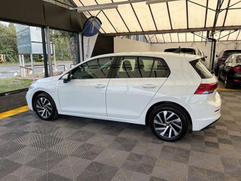 VOLKSWAGEN GOLF 1.4 Golf Style TSi E-Hybrid Semi-Auto 5dr