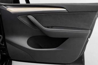 TESLA MODEL Y (Dual Motor) Long Range SUV 5dr Electric Auto 4WDE (384 bhp)