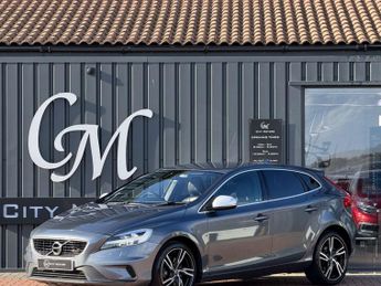 Volvo V40 2.0 V40 R-Design Pro D3 Auto 5dr