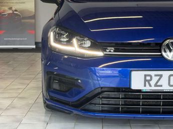 Volkswagen GOLF 2.0 Golf R TSi 4Motion Semi-Auto 4WD 5dr