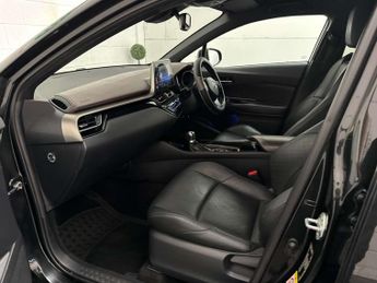 Toyota C-HR 1.8 VVT-h Excel SUV 5dr Petrol Hybrid CVT Euro 6 (s/s) (122 ps)
