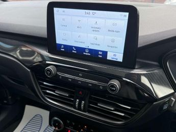 Ford Kuga 2.5h Duratec ST-Line X Edition SUV 5dr Petrol Hybrid CVT Euro 6 