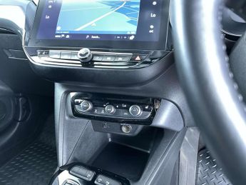VAUXHALL CORSA Corsa E Elite Nav Premium 5dr