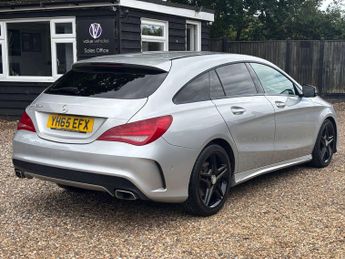MERCEDES-BENZ CLA 2.1 CLA 220 AMG Sport D Auto 5dr