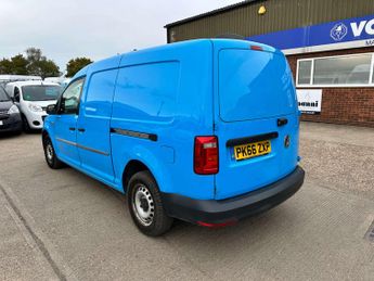 VOLKSWAGEN CADDY MAXI 2.0 TDI C20 BlueMotion Tech Startline Panel Van 6dr Diesel Manua