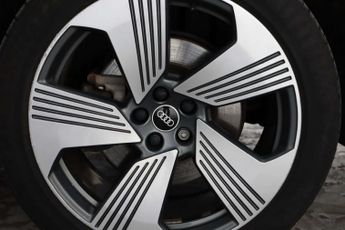 Audi e-tron 55 S line Sportback 5dr Electric Auto quattro 95kWh (408 ps)