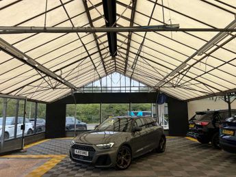 AUDI A1 1.5 A1 Sportback 35 TFSI S Line Contrast Edition Semi-Auto 5dr