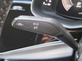 AUDI Q8 3.0 Q8 S Line 50 TDI Quattro Auto 4WD 5dr