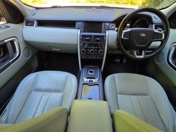LAND ROVER DISCOVERY SPORT 2.0 Discovery Sport SE Tech TD4 Auto 4WD 5dr