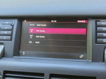 LAND ROVER DISCOVERY SPORT 2.0 Discovery Sport SE Tech TD4 Auto 4WD 5dr