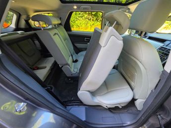 LAND ROVER DISCOVERY SPORT 2.0 Discovery Sport SE Tech TD4 Auto 4WD 5dr