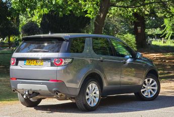 LAND ROVER DISCOVERY SPORT 2.0 Discovery Sport SE Tech TD4 Auto 4WD 5dr