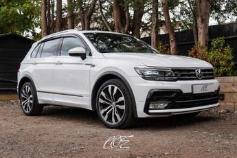 VOLKSWAGEN TIGUAN 2.0 Tiguan R-Line TDI BlueMotion Technology 4Motion Semi-Auto 4W