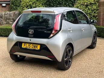 TOYOTA AYGO 1.0 Aygo X-Pression VVT-i CVT 5dr