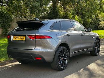 Jaguar F-PACE 2.0 F-PACE Chequered Flag AWD D Auto 4WD 5dr