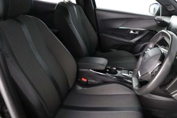 Peugeot E-2008 50kWh Allure Premium + SUV 5dr Electric Auto (7kW Charger) (136 