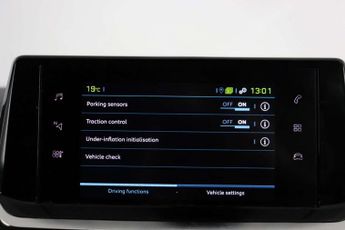 Peugeot E-2008 50kWh Allure Premium + SUV 5dr Electric Auto (7kW Charger) (136 