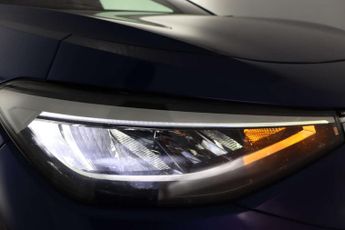 Volkswagen ID.4 Pure 52kWh Life SUV 5dr Electric Auto (148 ps)