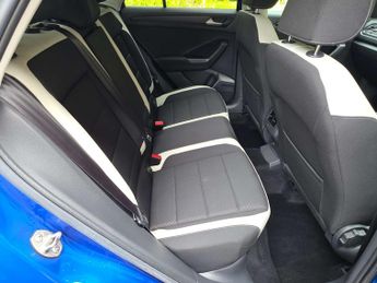 VOLKSWAGEN T-ROC 2.0 T-Roc SEL TSi 4Motion Semi-Auto 4WD 5dr