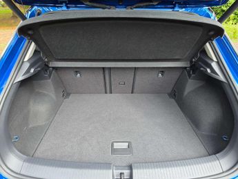 VOLKSWAGEN T-ROC 2.0 T-Roc SEL TSi 4Motion Semi-Auto 4WD 5dr