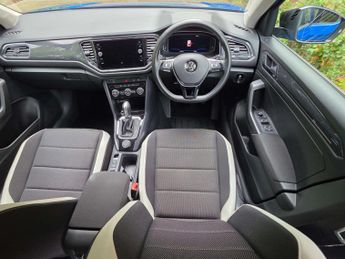 VOLKSWAGEN T-ROC 2.0 T-Roc SEL TSi 4Motion Semi-Auto 4WD 5dr
