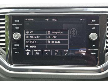 VOLKSWAGEN T-ROC 2.0 T-Roc SEL TSi 4Motion Semi-Auto 4WD 5dr